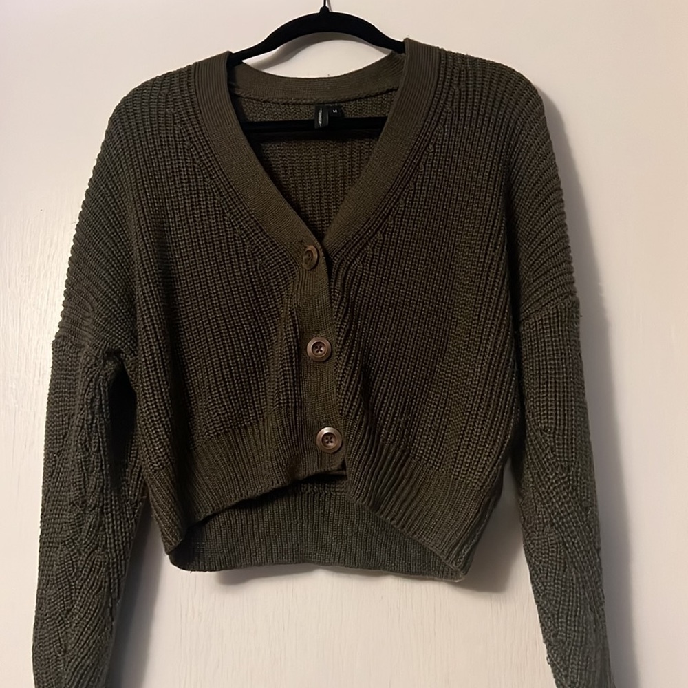 Forest Green Button-up Sweater. Cropped. Rue 21.